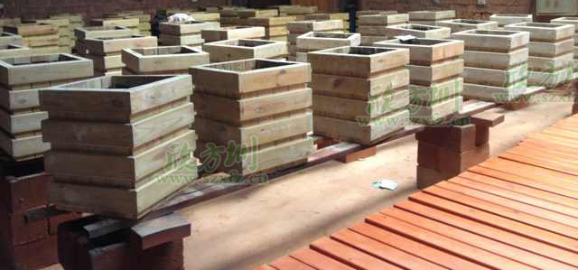 花箱生產(chǎn)廠(chǎng)家